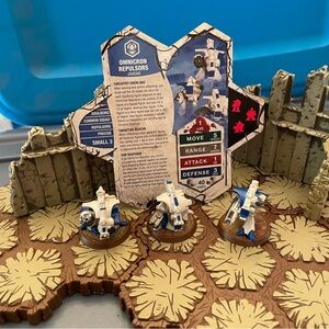 Heroscape Omnicron Repulsors Wave 9 Blackmoon Figurines and Card